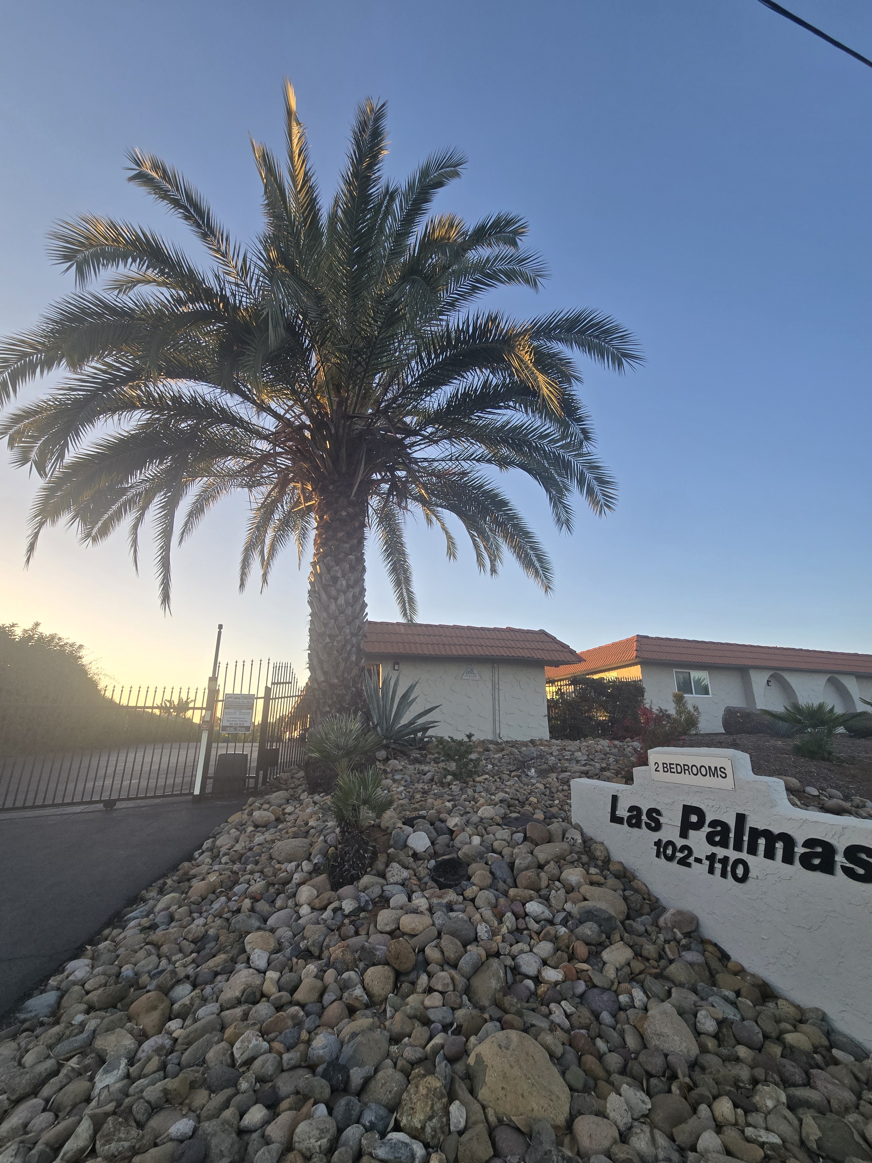 Las Palmas, Old Escondido